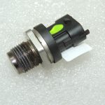 Oriģinālais BOSCH degvielas spiediena sensors priekš Suzuki Opel Renault Honda Toyota