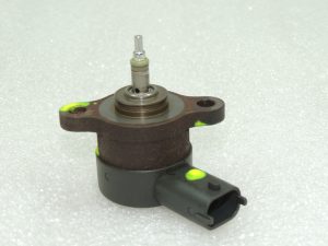 OEM BOSCH BOSCH Suzuki Fiat Lancia Opel Spiediena kontroles vārsts 1561084E50