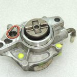 Suzuki Liana 1.4D Vakuuma sūknis Vacuumpe 1813073J00
