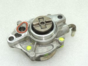 Suzuki Liana 1.4D Vacuum pump Vacuumpe 1813073J00