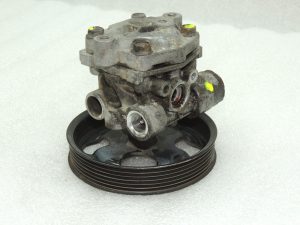 OEM Suzuki Liana 1.4 stūres pastiprinātāja sūknis 4911073J00