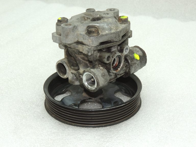 OEM Suzuki Liana 1.4 stūres pastiprinātāja sūknis 4911073J00