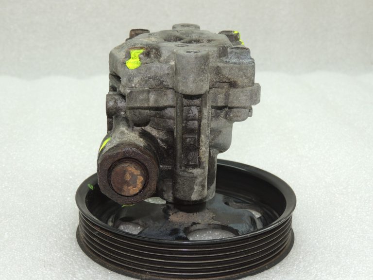 OEM Suzuki Liana 1.4 stūres pastiprinātāja sūknis 4911073J00