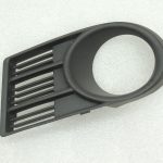 OEM Suzuki Swift apdares panelis miglas lukturu bamperis 71751-63J10-5PK
