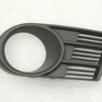 OEM Suzuki Swift apdares panelis miglas lukturu bamperis 71751-63J10-5PK