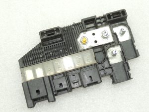 OEM Suzuki Grand Vitara III drošinātāju kārba 3674064J10