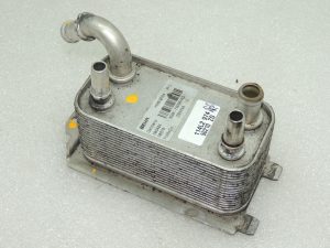 OEM Volvo S80 II 2.4D eļļas dzesētājs 30792231