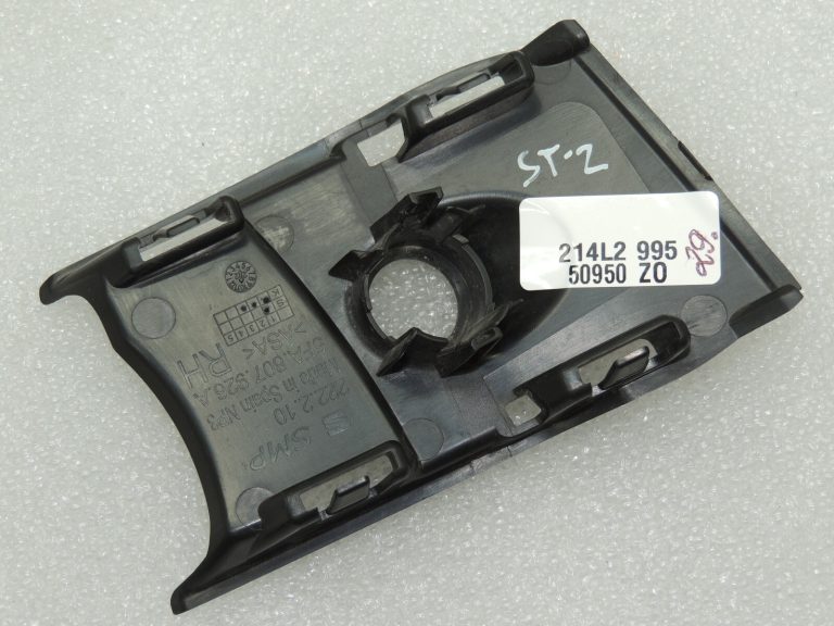 Seat Cupra Leon KL8 Priekšējā bampera pārsegs 5FA807926A