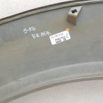 Suzuki Jimny MK3 Aizsargs pret šļakatām aizmugurējais kreisais 7765081A00