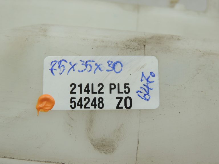 OEM Suzuki Grand Vitara II mazgāšanas šķidruma rezervuārs 3845050J00