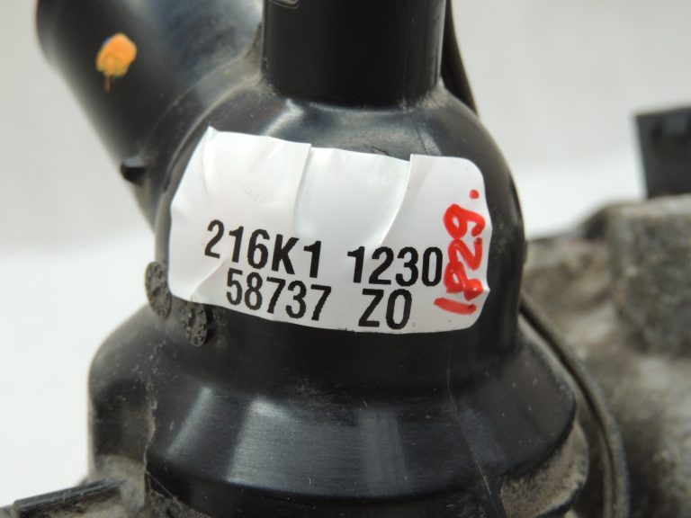 Toyota Yaris IV XP210 1.5i ūdens sūknis 1603215190 16032-15190 Ūdens sūknis