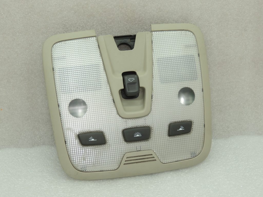 Volvo salona gaismas jumta lukturis bēšs 9483553, 9483960