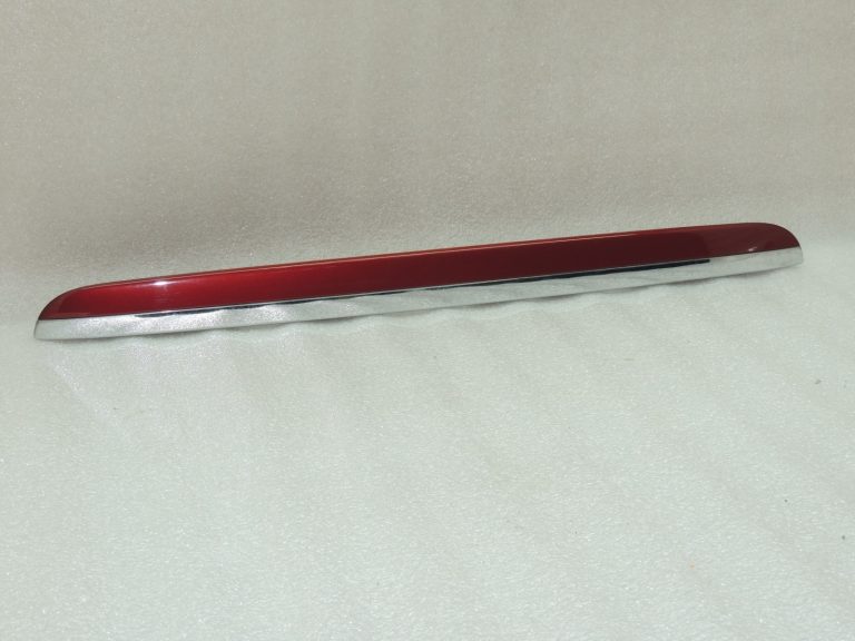 OEM Volvo S80 I Aizmugurējais ārējais rokturis RUBY RED PEARL 8663760