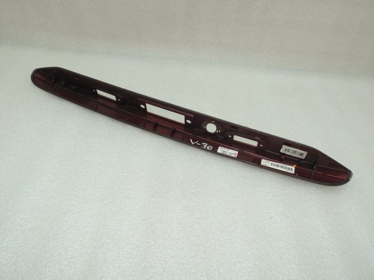OEM Volvo S80 I Aizmugurējais ārējais rokturis RUBY RED PEARL 8663760