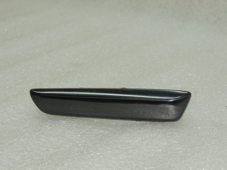 Mazda 6 GJ GL Priekšējais kreisais instrumentu paneļa panelis GN5 Tumšais metāls GHP955130A08