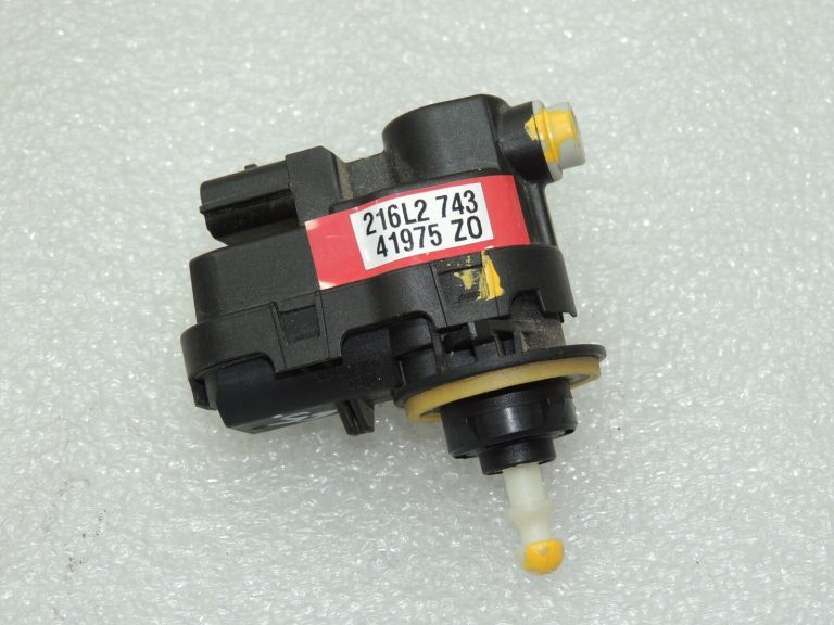Nissan Opel Renault priekšējo lukturu servomotors 8200402521