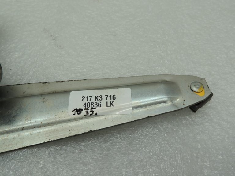 Toyota Hilux VII Aizmugurējā kreisā loga regulatora sliede ar motoru 69840-0K031