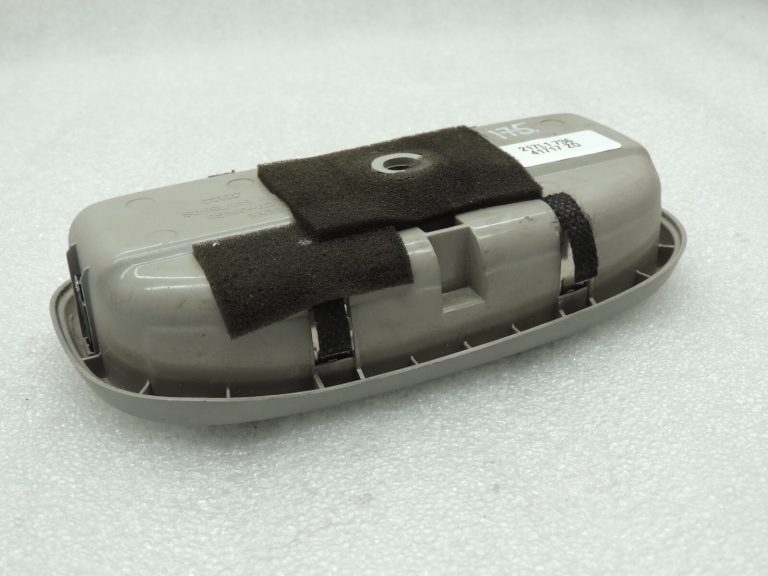 KIA Carnival Sedona II VQ Stikla nodalījums 853404D100 853404D100QW