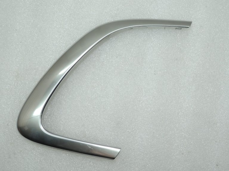 Opel Insignia A durvju apšuvums Matt Chrome aizmugurējais kreisais 13222210 13277648