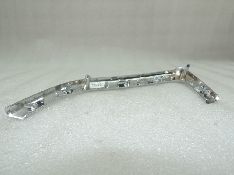 Opel Insignia A durvju apšuvums Matt Chrome aizmugurējais kreisais 13222210 13277648