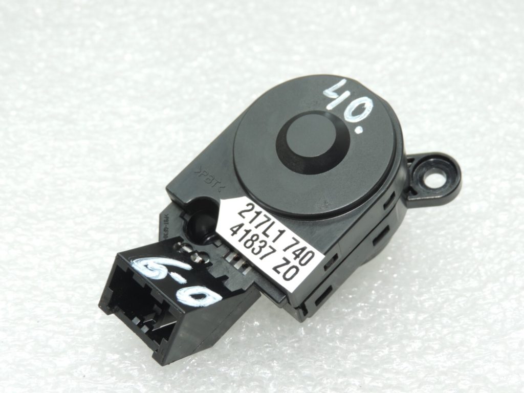Opel Insignia A aizdedzes slēdža kontakta bloks aizdedzes slēdzene 23276089 20912838