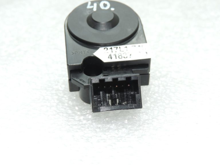 Opel Insignia A aizdedzes slēdža kontakta bloks aizdedzes slēdzene 23276089 20912838