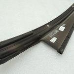 BMW 5. sērijas F10 paneļa B-sienas durvju aizmugurējā kreisā stūre 51355A56DF5