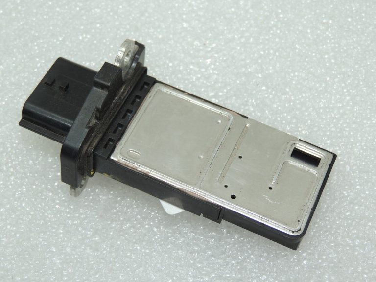OEM Nissan Diesel YD22ETI YD22DDTI masas gaisa plūsmas sensors 226807S00A