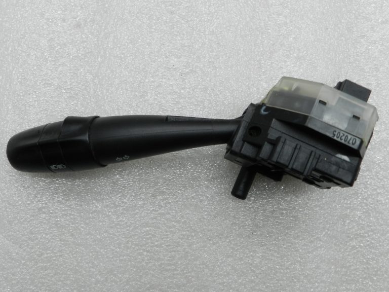 Kia CEED oriģinālais indikatoru slēdža gaismas slēdzis 93410-1H100
