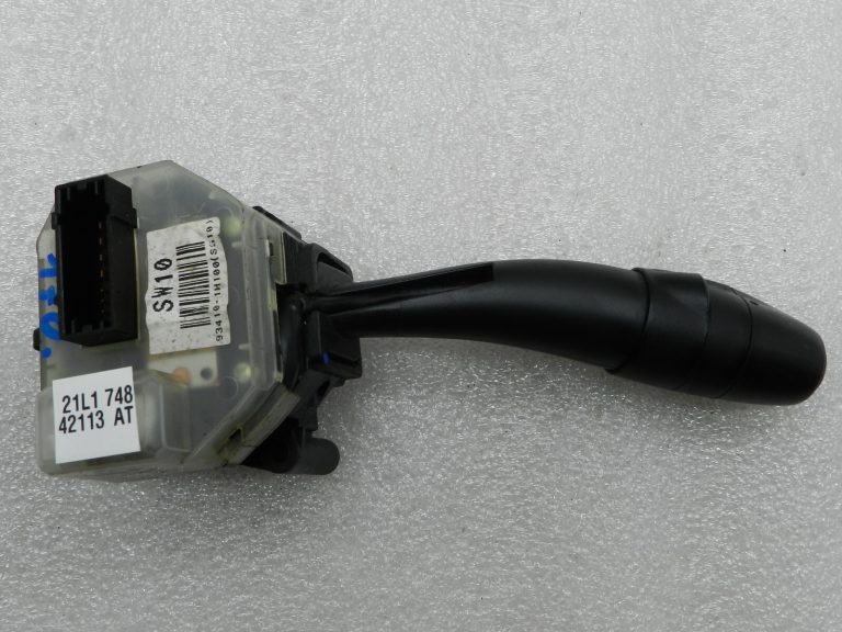 Kia CEED oriģinālais indikatoru slēdža gaismas slēdzis 93410-1H100