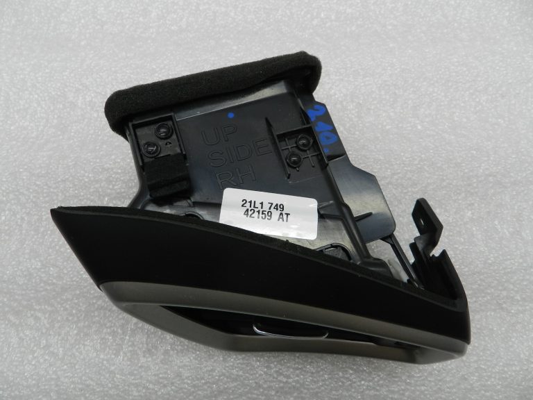 Nissan X-Trail ventilācijas restes priekšējā labā 687604ba0a
