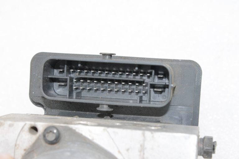 Kia Ceed ED ABS sūknis 58920-1H950, 1H589-30650, 61589-45200