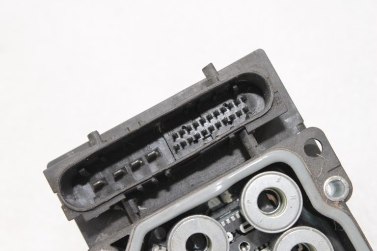 Kia Sedona VQ Carnival II ABS sūkņa bloks 58920 4D000, 589204D000, 58920-4D000