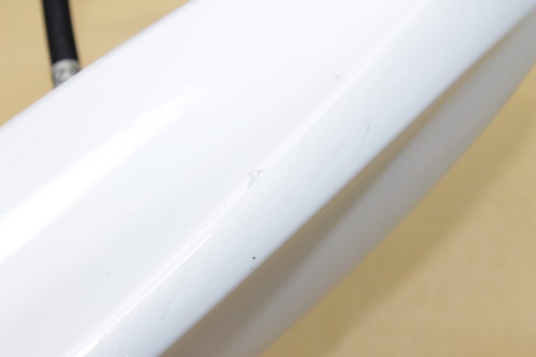 Oriģinālā Mazda CX-5 KE jumta antena Chrystal White 34K GML8-66-930, GML866930