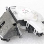 Oriģinālā Mazda CX-5 KE aizmugurējo durvju slēdzene G33M-62-310B, G33M62310B