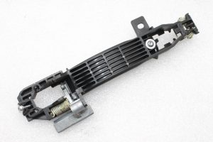 Oriģinālā Mazda CX-5 KE Priekšējais labās puses durvju roktura rāmis KD53-58-42XA, KD535842XA