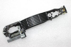 Oriģinālā Mazda CX-5 KE Aizmugurējā labās puses durvju roktura rāmis KD53-72-42XA, KD537242XA