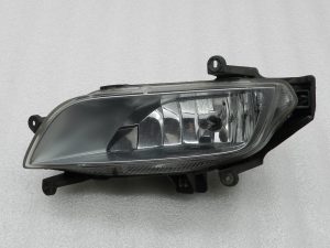 Hyundai i800 Style Левая противотуманная фара 92201-4H000