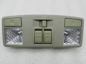 Mazda CX-7 griestu apgaismojums GJ6R-69-970A 34