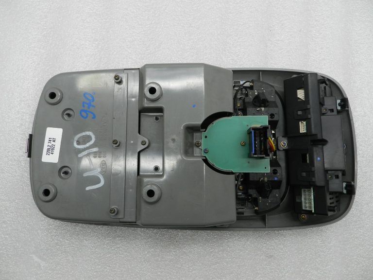 Kia Sorento oriģināls salona jumta apgaismojums 0K53E51410