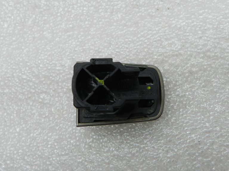 Opel Meriva B oriģinālais durvju rokturis 25936881