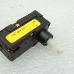 Priekšējo lukturu LWR priekšējo lukturu izlīdzināšanas servomotors Bosch 0307853303