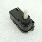 Priekšējo lukturu LWR priekšējo lukturu izlīdzināšanas servomotors Bosch 0307853303