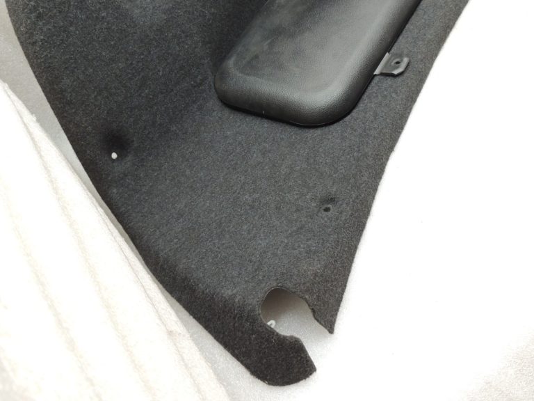 BMW 5. sērijas F10 F18 bagāžnieka vāka pārsegs melns 51497204372