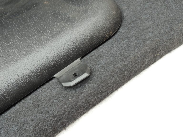 BMW 5. sērijas F10 F18 bagāžnieka vāka pārsegs melns 51497204372