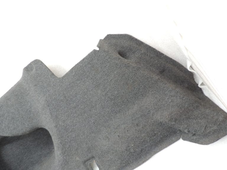 BMW 5. sērijas F10 F18 bagāžnieka sānu paneļi kreisajā pusē 51479177139 9177139