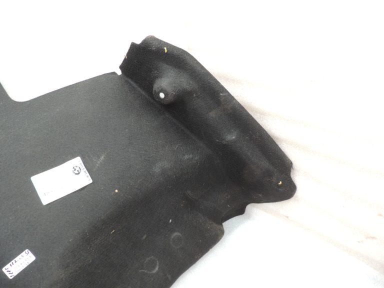 BMW 5. sērijas F10 F18 bagāžnieka sānu paneļi labajā pusē 51479163194 9163194