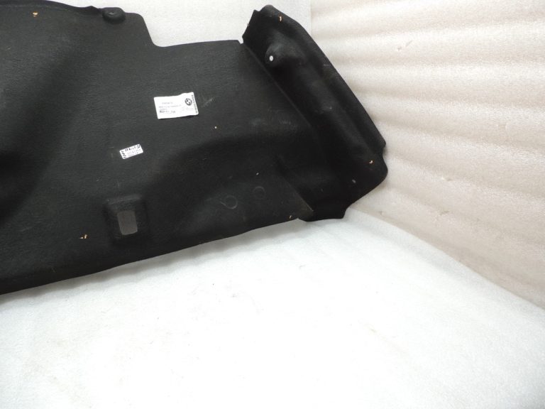 BMW 5. sērijas F10 F18 bagāžnieka sānu paneļi labajā pusē 51479163194 9163194
