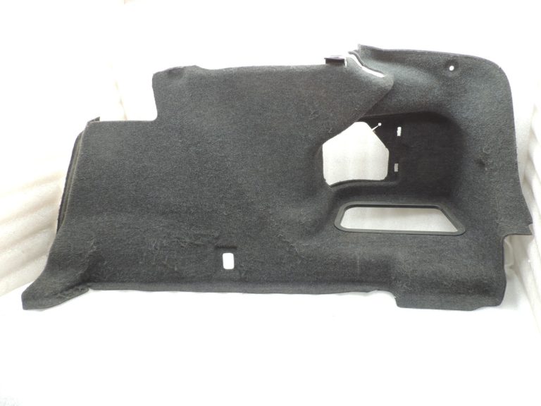 BMW 5. sērijas F10 F18 bagāžnieka sānu paneļi labajā pusē 51479163194 9163194