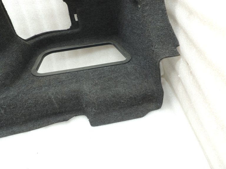 BMW 5. sērijas F10 F18 bagāžnieka sānu paneļi labajā pusē 51479163194 9163194